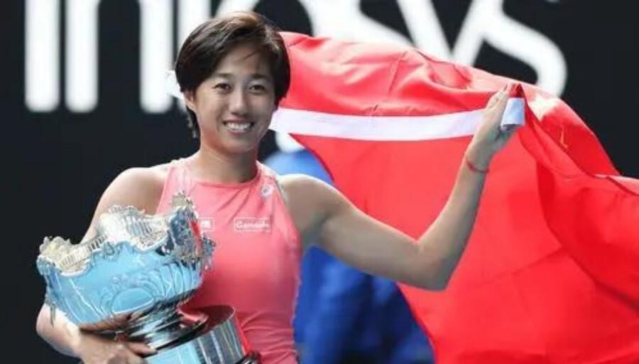 她以, LvY, 任盈 她以, LvY, 任盈