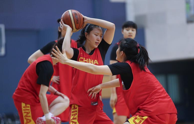 主教练宫鲁