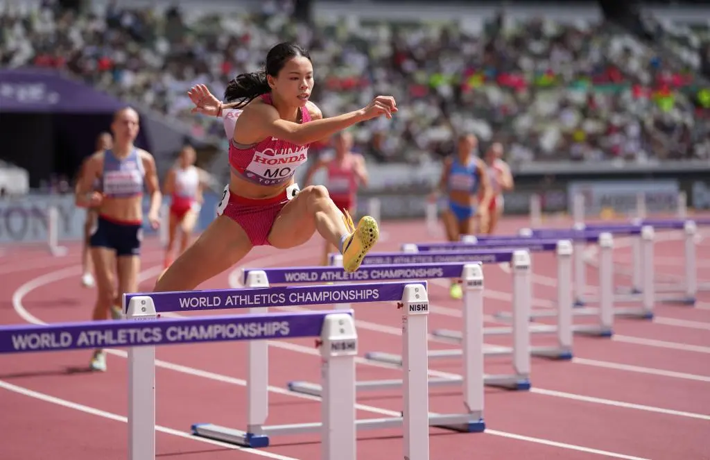 尽管希腊选, 和师妹张家 尽管希腊选, 和师妹张家