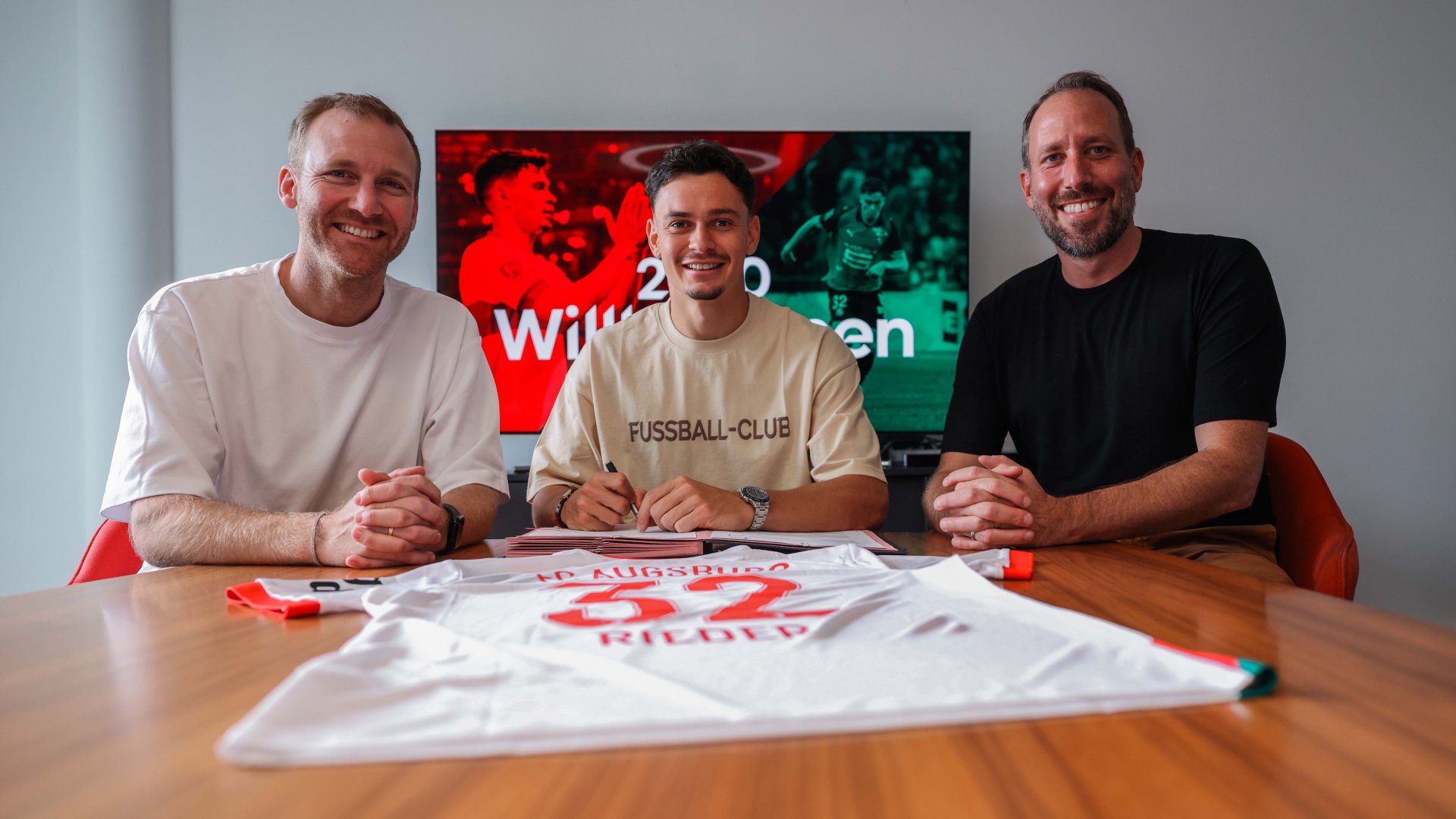 层和主教练, 助力我在竞 层和主教练, 助力我在竞